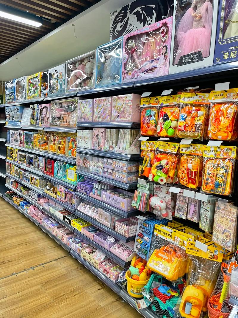 静候开业迎客来，超市陈列巧布局——文体玩具专区运营策略探析